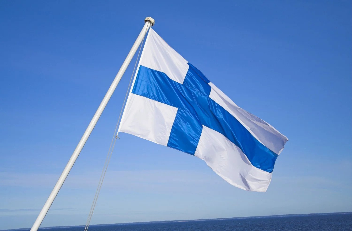 Suomen elävä kulttuuriperintö: Mitkä vanhat perinteet ovat säilyneet tähän päivään?